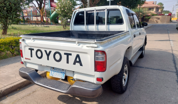 TOYOTA HILUX 2003 lleno