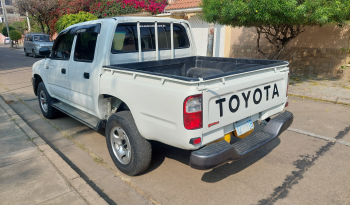 TOYOTA HILUX 2003 lleno