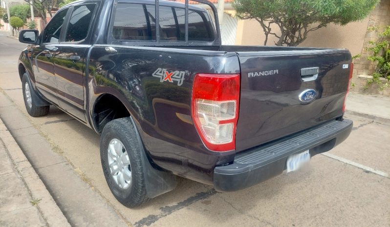 FORD RANGER lleno