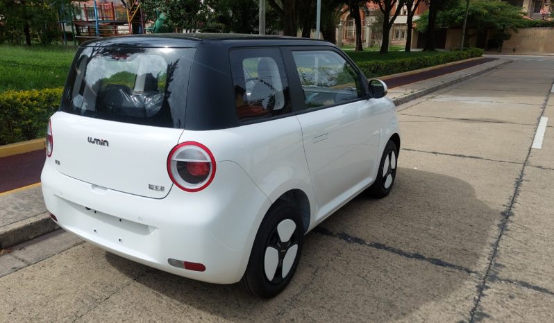 CHANGAN LUMIN  ELECTRICO lleno