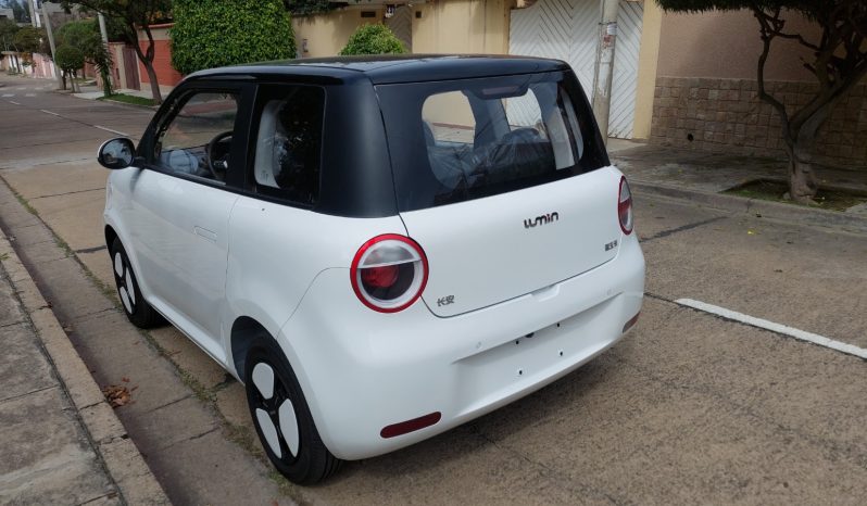CHANGAN LUMIN  ELECTRICO lleno