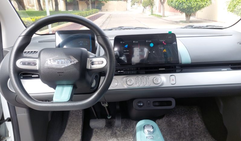 CHANGAN LUMIN  ELECTRICO lleno